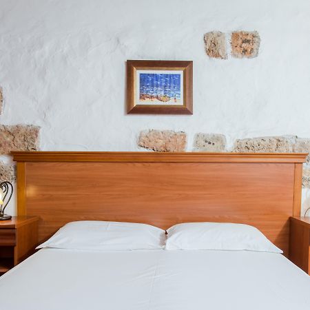 Relais Masseria Casina Dei Cari 普雷西切 外观 照片
